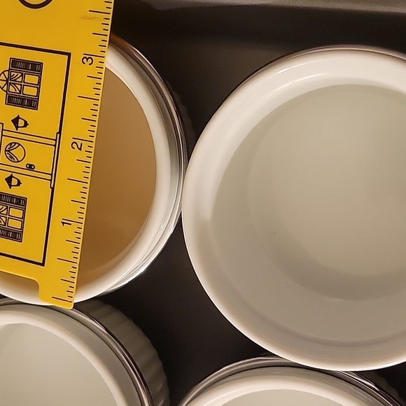 (4) Chicago Metallic Bakeware Set - Picture 11 of 13